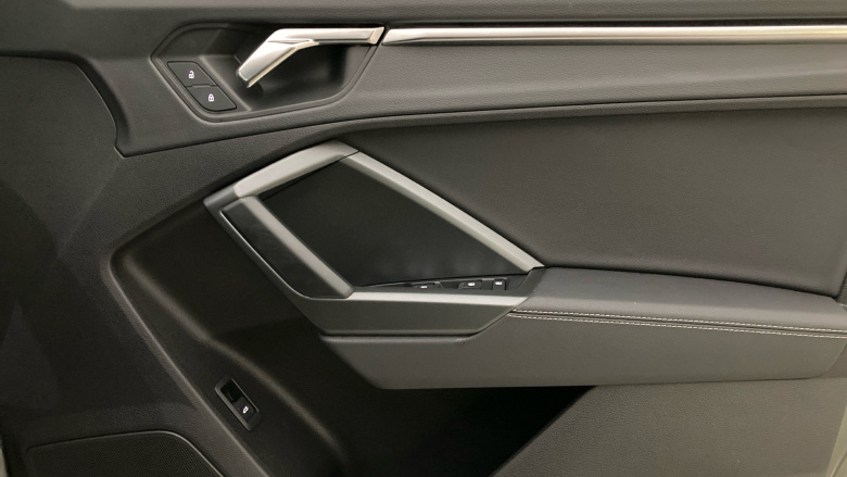 Audi Q3 35 TFSI S Line 5dr S Tronic Petrol Estate